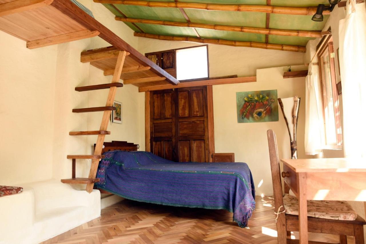 Avalon Hostal Boutique Vilcabamba Exterior photo